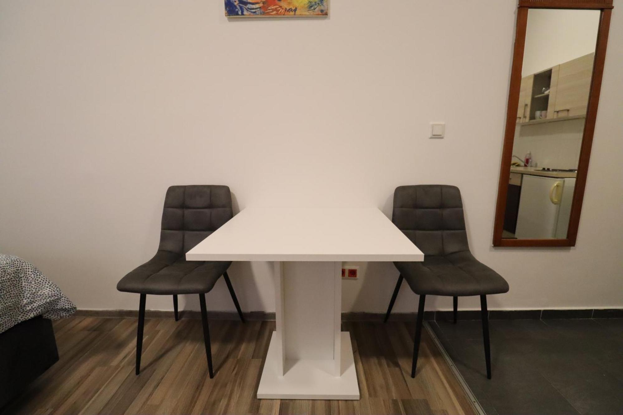 Grey Palazzo 1050 Vienna Aparthotel Luaran gambar